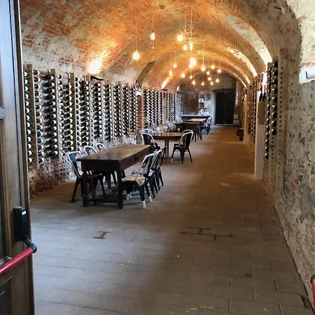Отель Foresteria Del Castello 3*
